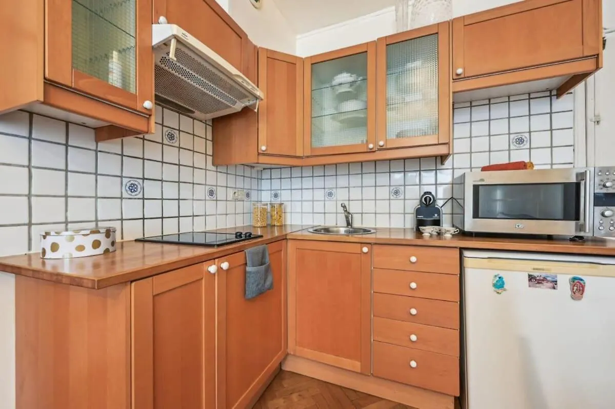 דירות פריז 1Br Des Invalides Cozy 0*,